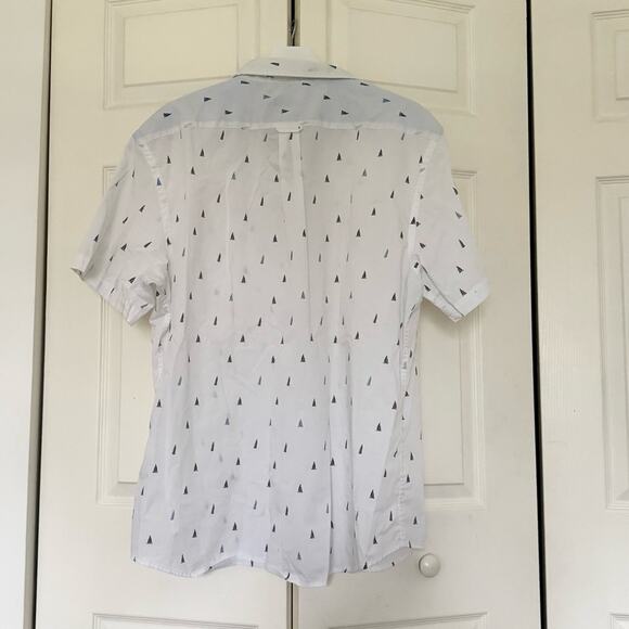 IZOD Short Sleeve Button Down Shirt Sailboats Blue White Cotton Blend Size XXL - Picture 8 of 9